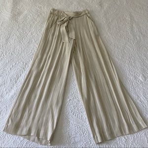 Aritzia Faun Pant
